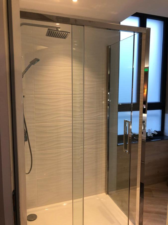 Résidence les Rives du Cher Montluçon Extérieur photo